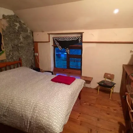 Unique Fairytale Farmhouse Near Galway Roscommon
