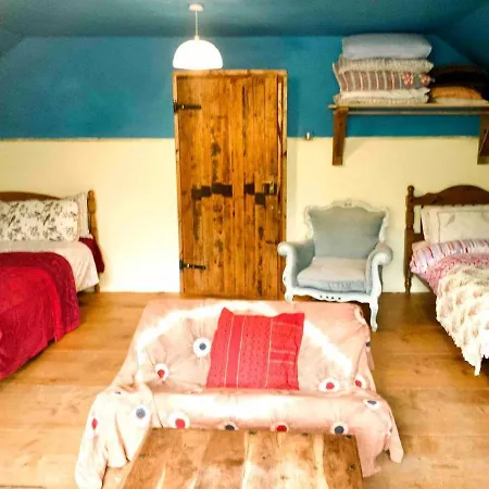 Hébergement de vacances Unique Fairytale Farmhouse Near Galway