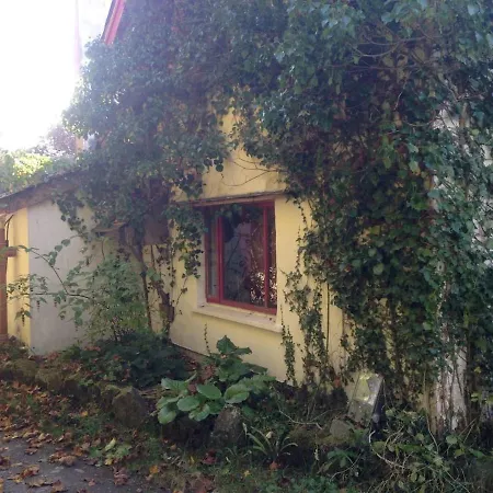 Hébergement de vacances Unique Fairytale Farmhouse Near Galway