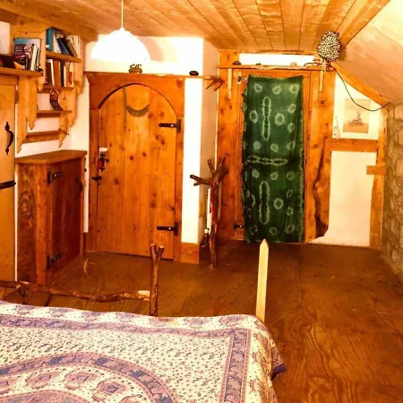Unique Fairytale Farmhouse Near Galway * Roscommon