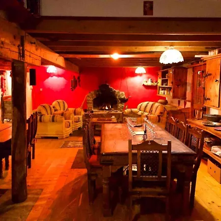 Unique Fairytale Farmhouse Near Galway Hébergement de vacances *