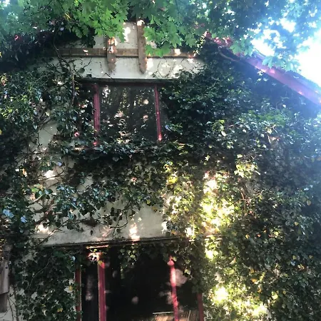 Unique Fairytale Farmhouse Near Galway Hébergement de vacances *