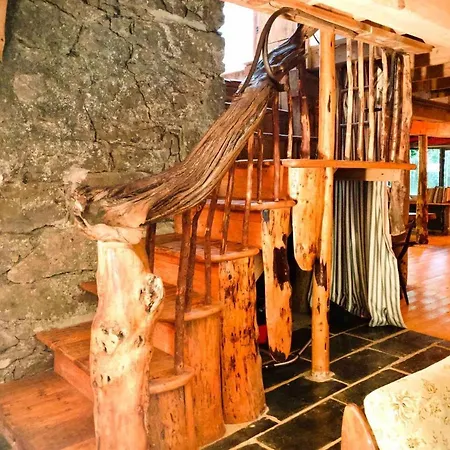 Unique Fairytale Farmhouse Near Galway Hébergement de vacances *