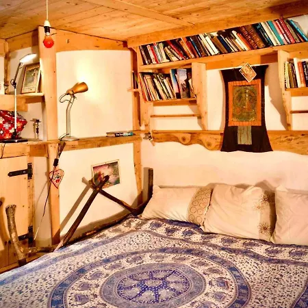 Unique Fairytale Farmhouse Near Galway Hébergement de vacances