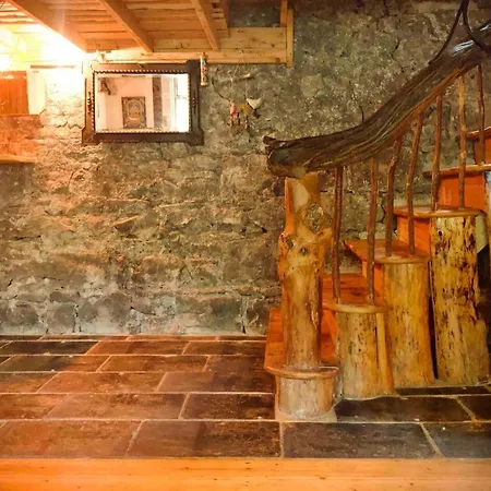 Hébergement de vacances Unique Fairytale Farmhouse Near Galway Roscommon